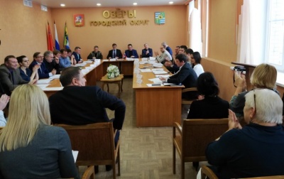 Как в компании кандидатов-спойлеров депутаты Озёр назначили Аллу Черкасовой главой
