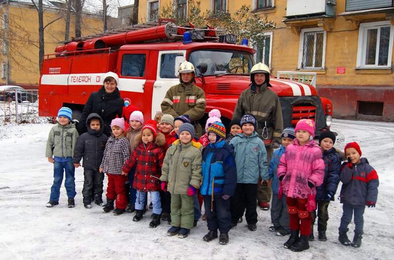 Из-за угрозы пожара в Озёрах эвакуировали детсад