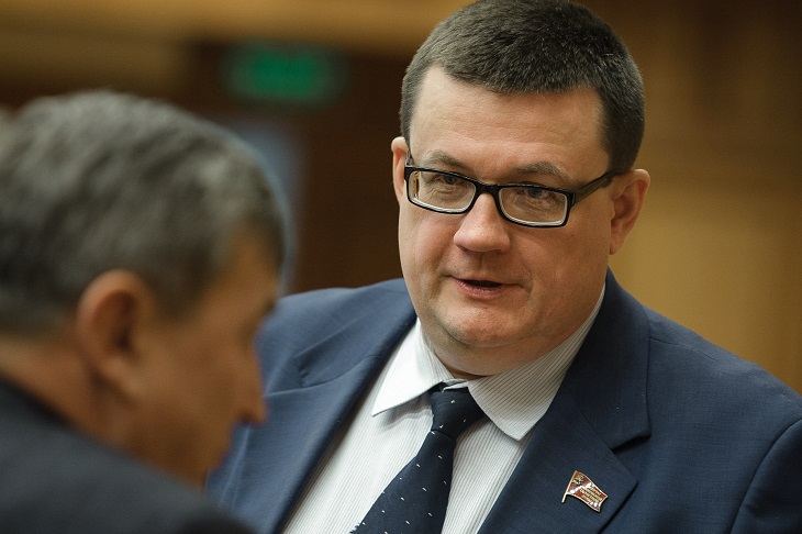 Депутат Мособлдумы Андрей Голубев: «[Евгения] Пескова делает, пока вы гадите»