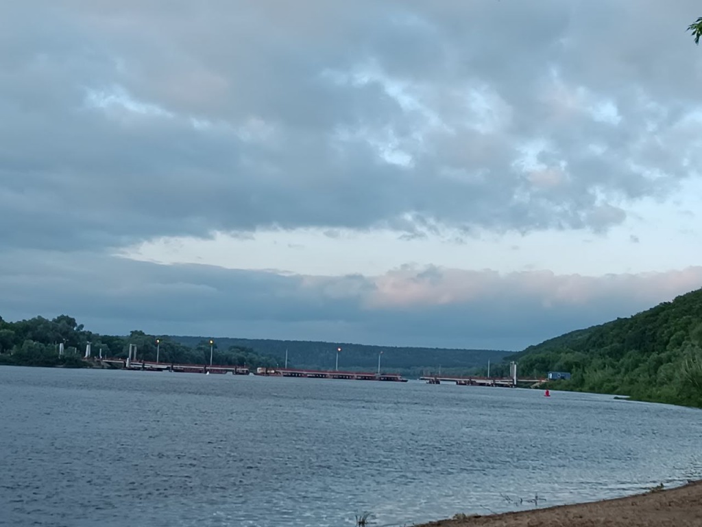 Мост в Озерах разведен. 24 июня 2023 года
